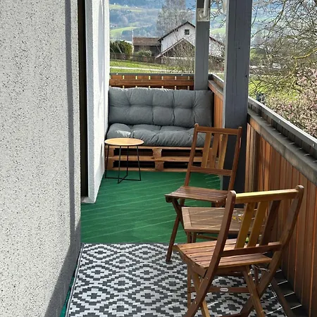 Gehobene Madera Campesina Apartment Hunderdorf